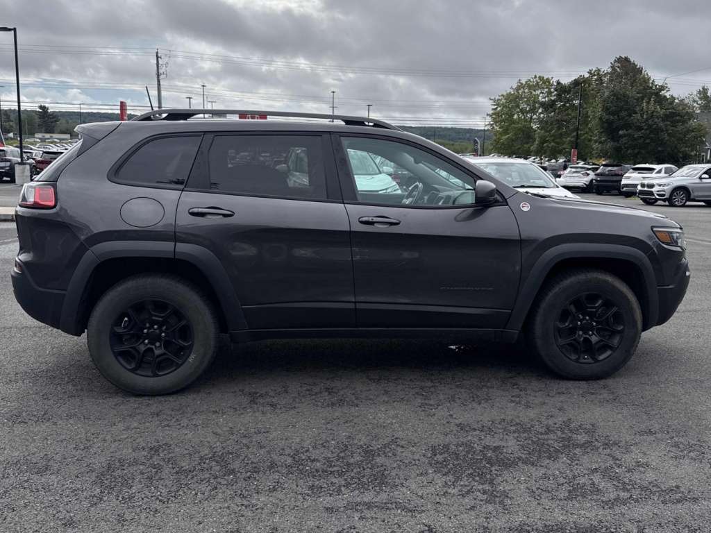 2021 Jeep Cherokee - Image 6