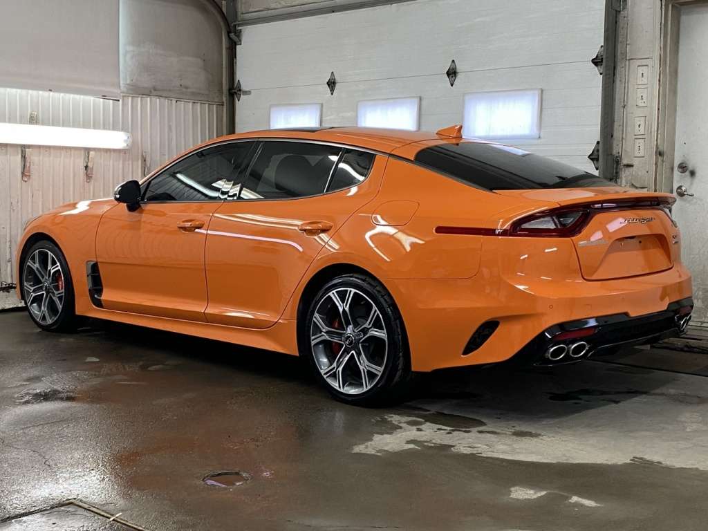 2021 Kia Stinger - Image 5