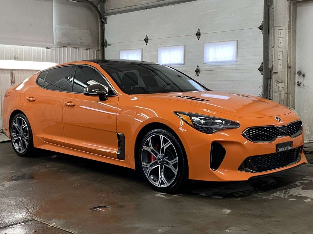 2021 Kia Stinger - Image 9