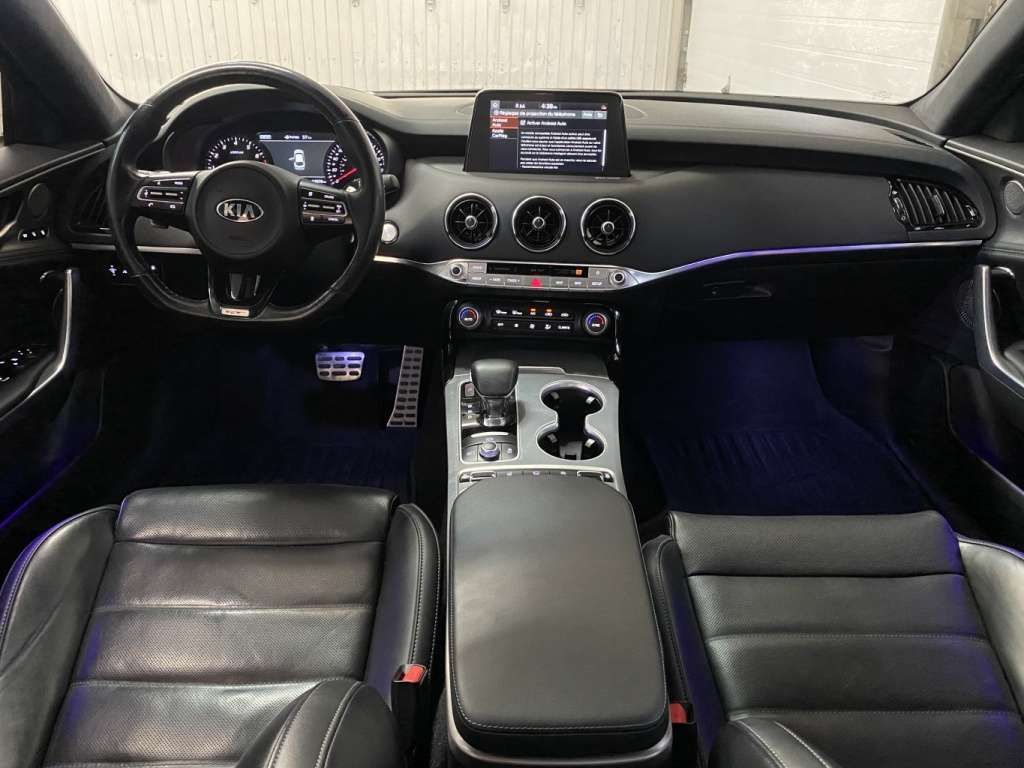 2021 Kia Stinger - Image 20