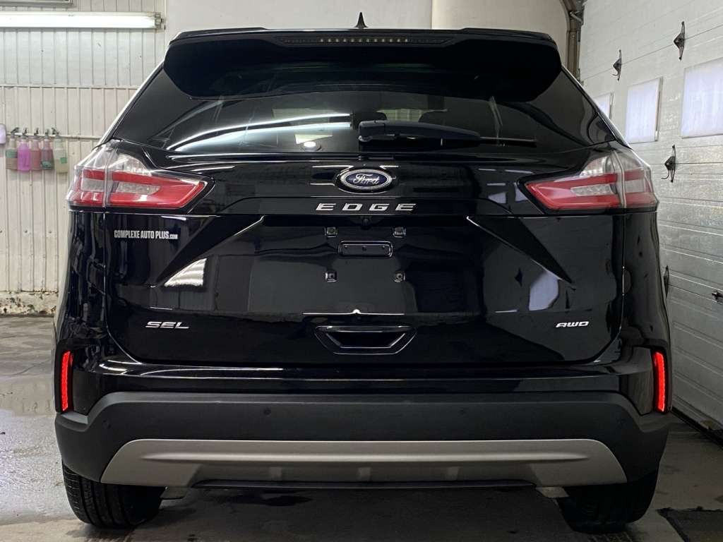 2023 Ford Edge - Image 6
