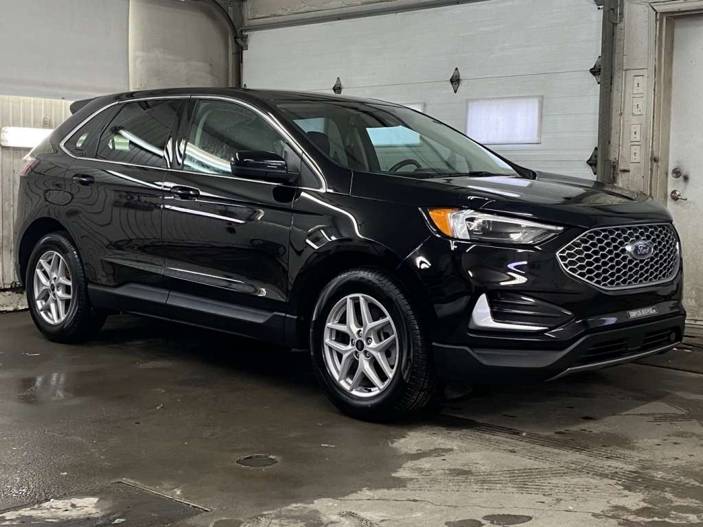 2023 Ford Edge - Image 9