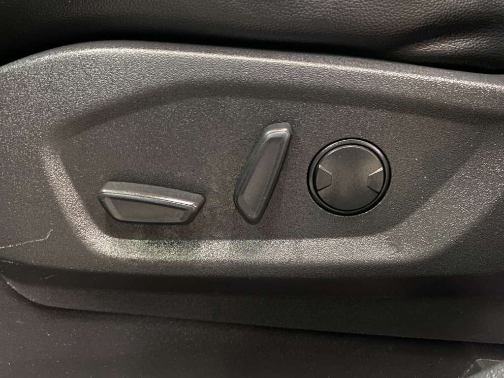 2023 Ford Edge - Image 15