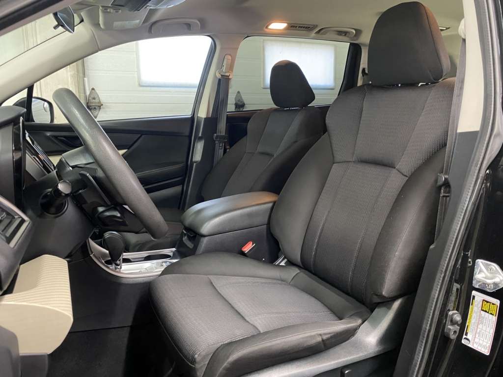 2022 Subaru Ascent - Image 14