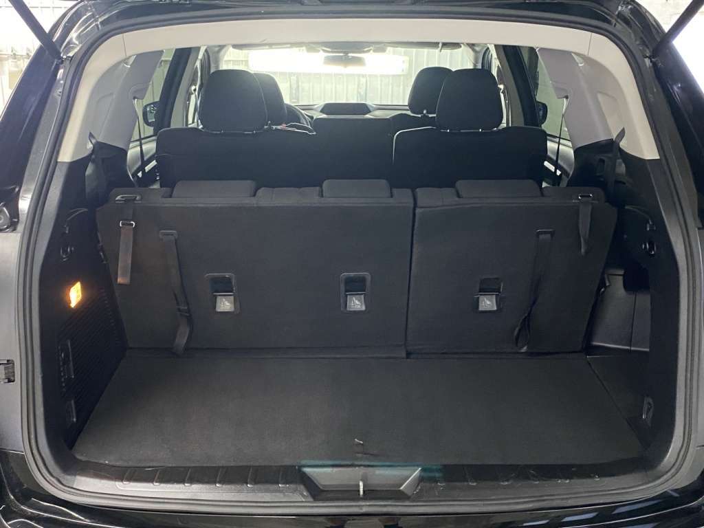 2022 Subaru Ascent - Image 31
