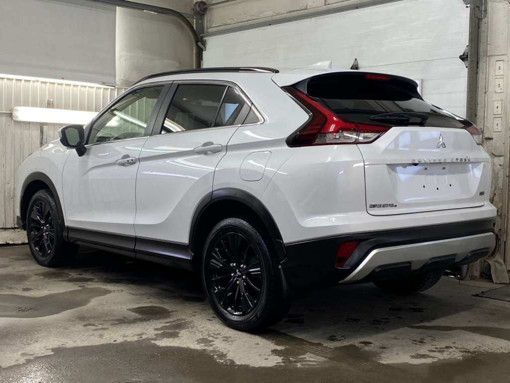 2022 Mitsubishi Eclipse Cross - Image 5