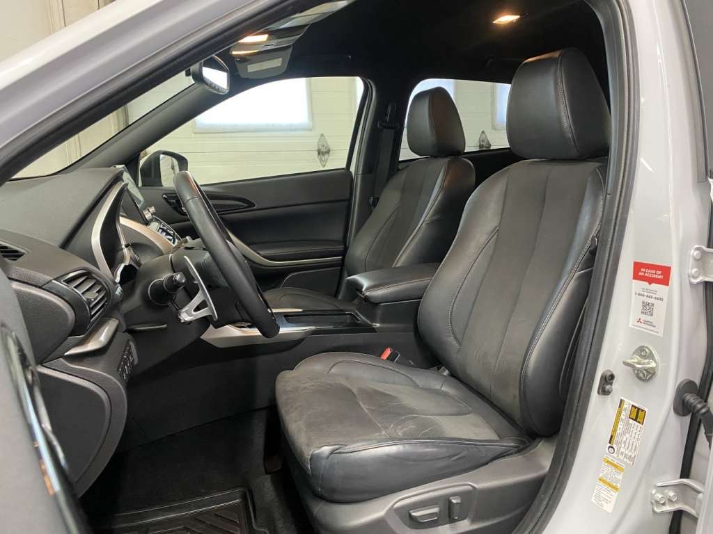 2022 Mitsubishi Eclipse Cross - Image 14