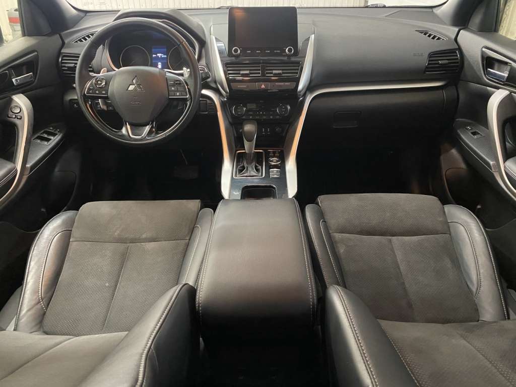 2022 Mitsubishi Eclipse Cross - Image 19
