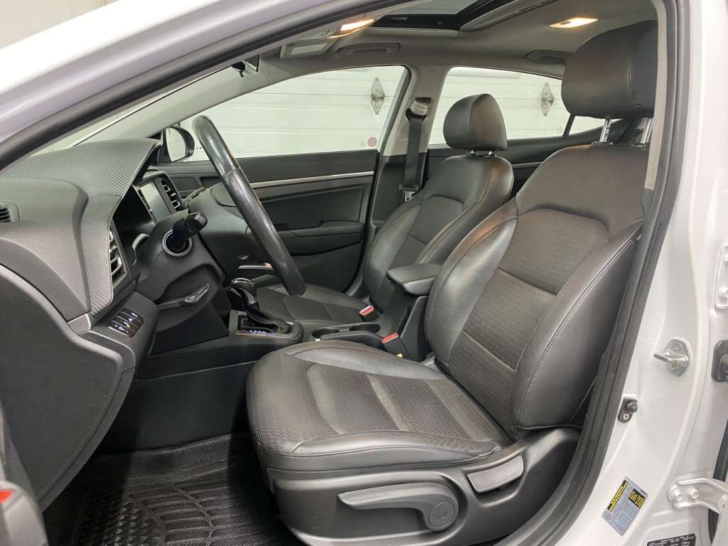 2020 Hyundai ELANTRA - Image 14