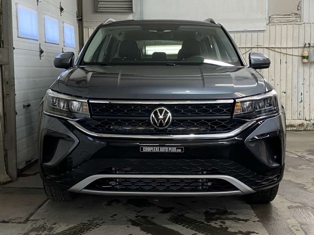 2022 Volkswagen Taos - Image 3