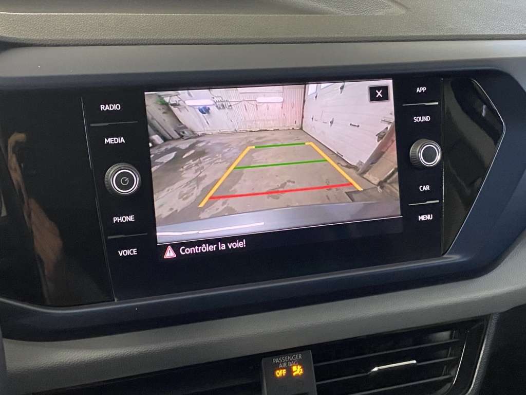 2022 Volkswagen Taos - Image 24
