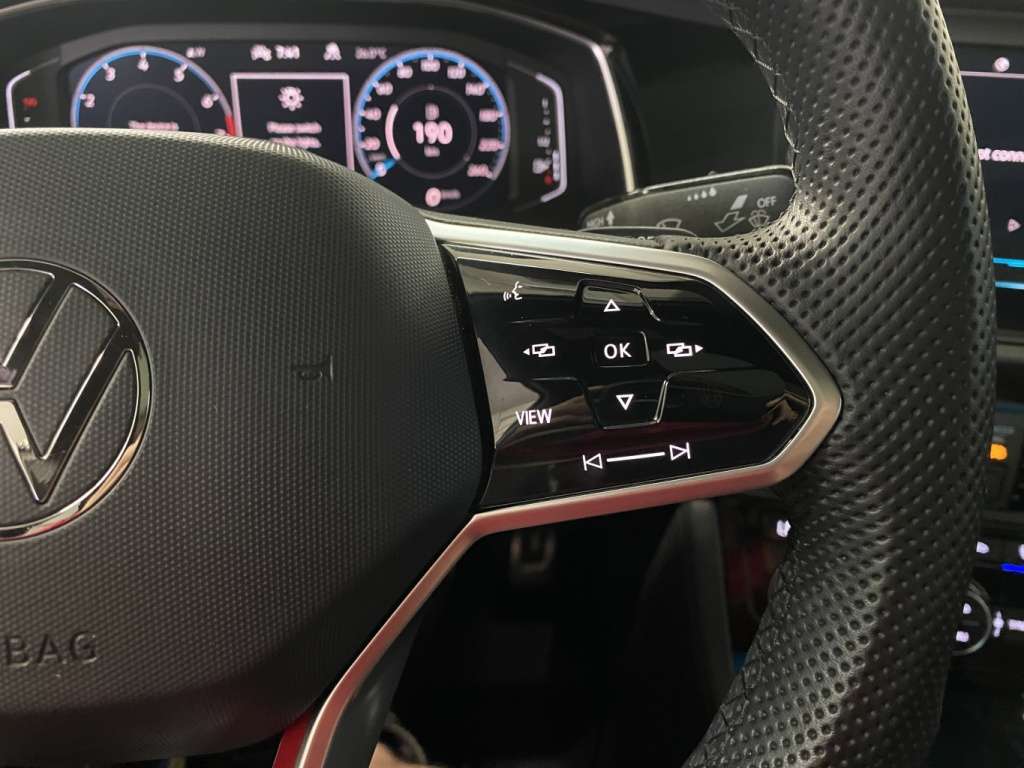 2023 Volkswagen Jetta - Image 22