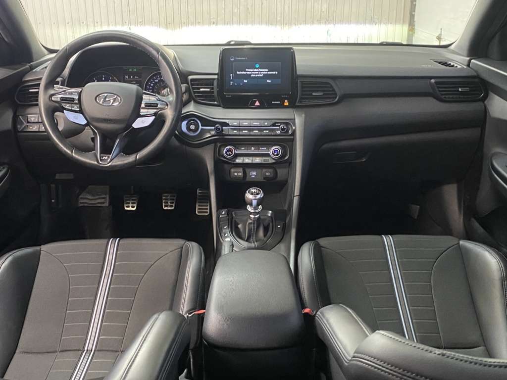 2021 Hyundai VELOSTER - Image 18