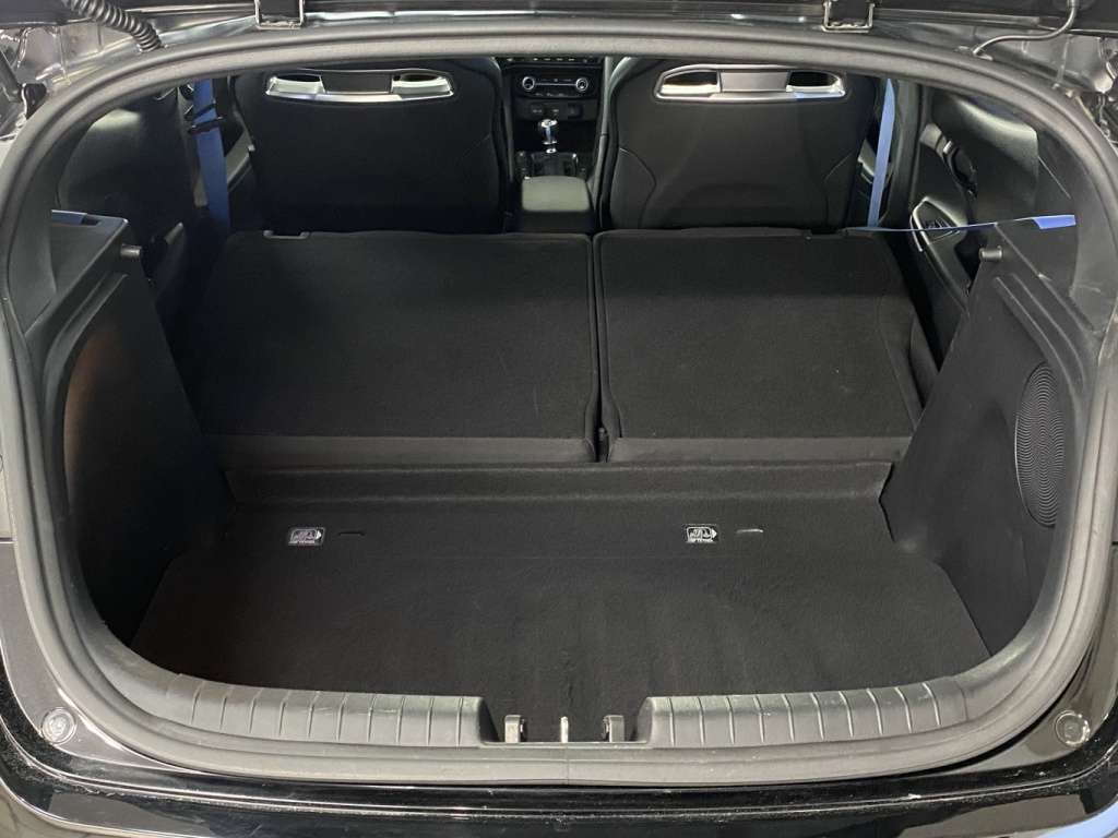 2021 Hyundai VELOSTER - Image 30