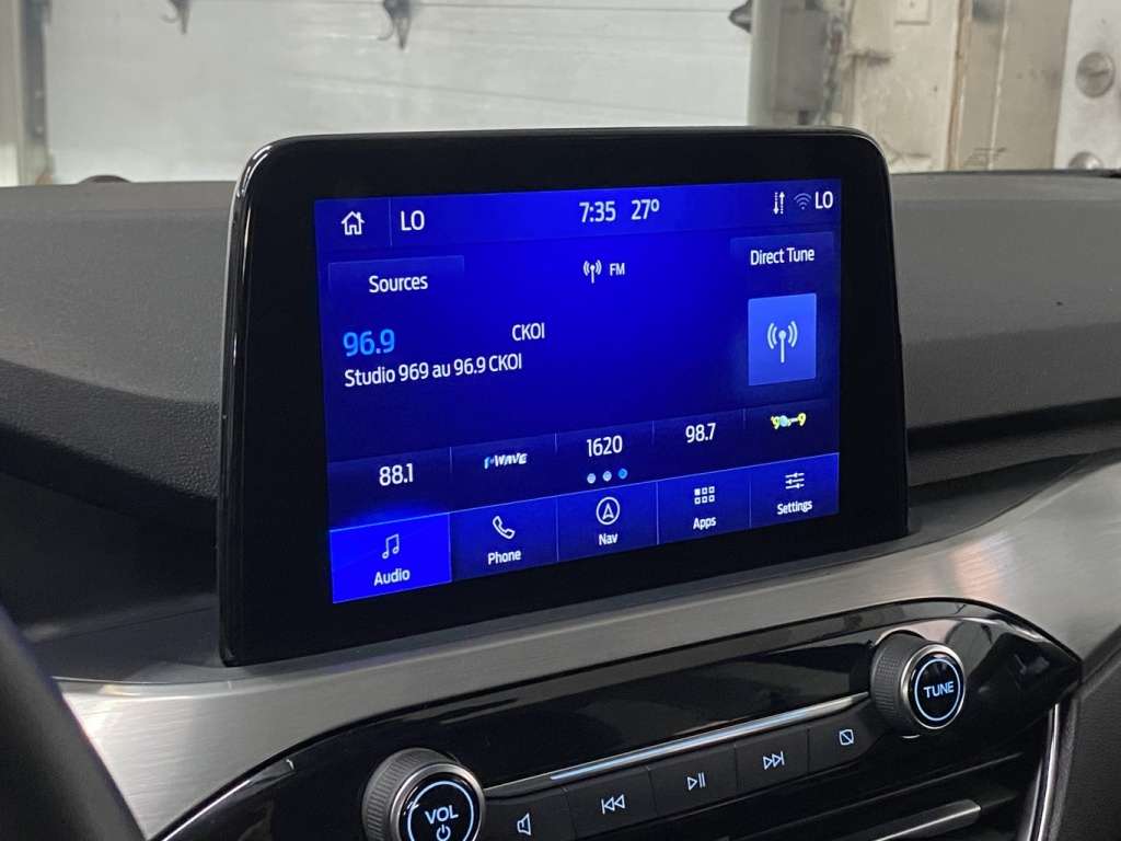 2022 Ford Escape - Image 24