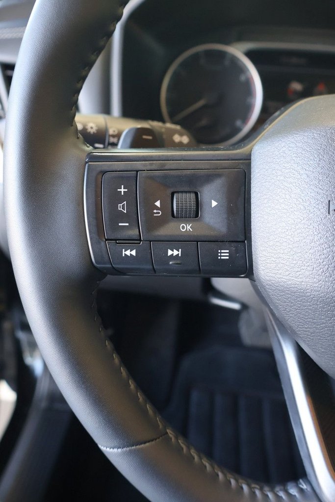 2026 Nissan Rogue - Image 13
