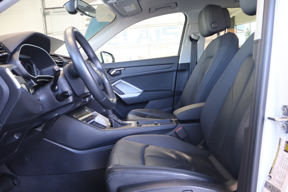 2022 Audi Q3 - Image 2