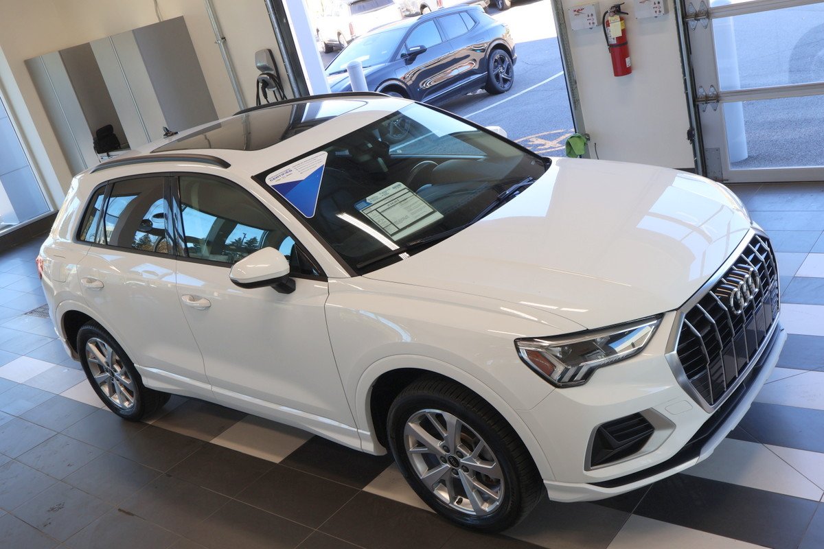 2022 Audi Q3 - Image 10
