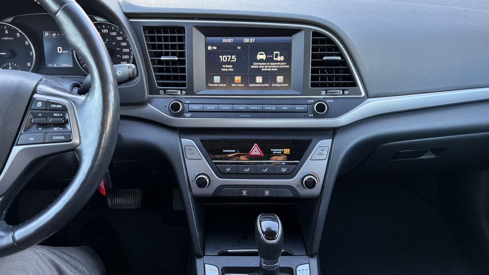 2017 Hyundai Elantra - Image 17