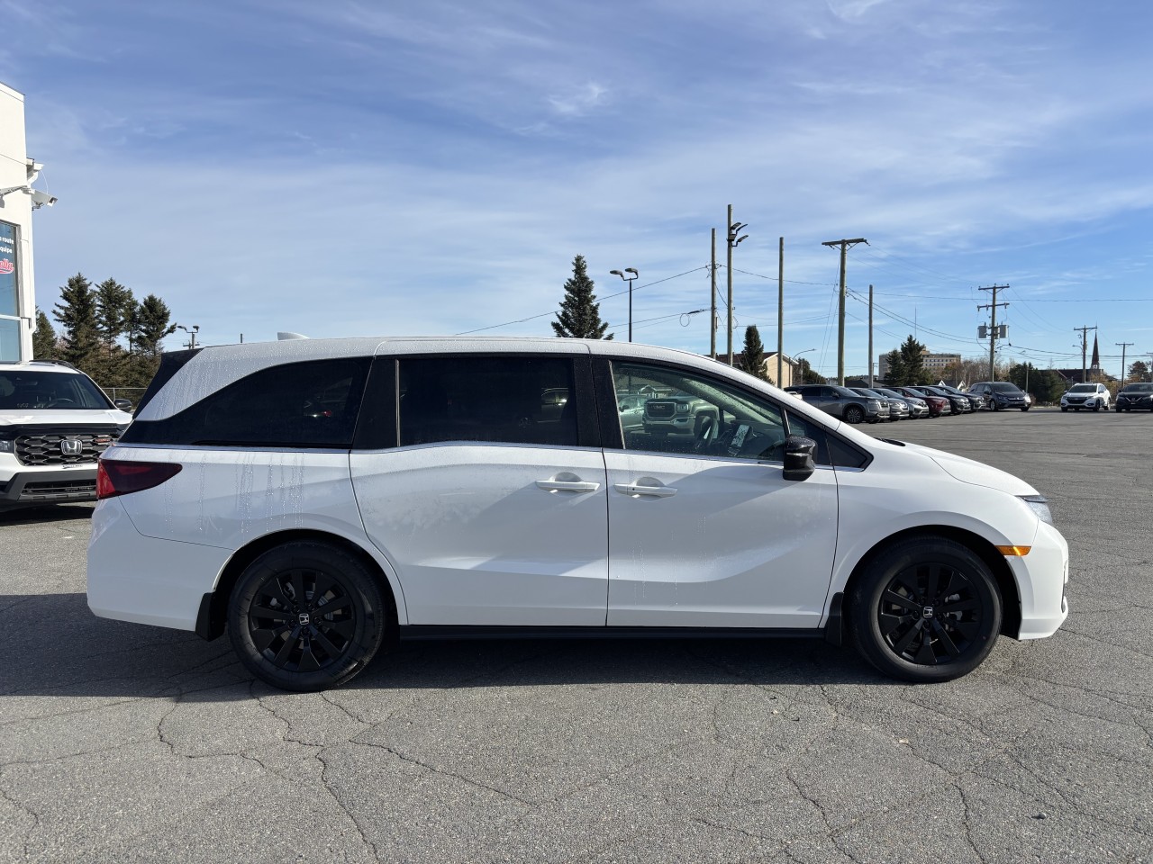 2027 Honda Odyssey - Image 4