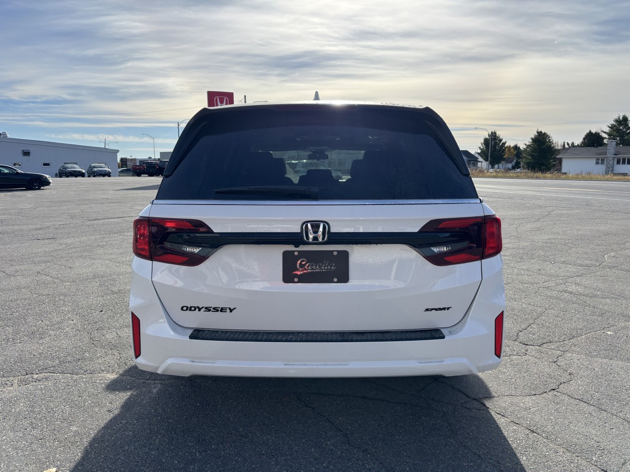 2027 Honda Odyssey - Image 6
