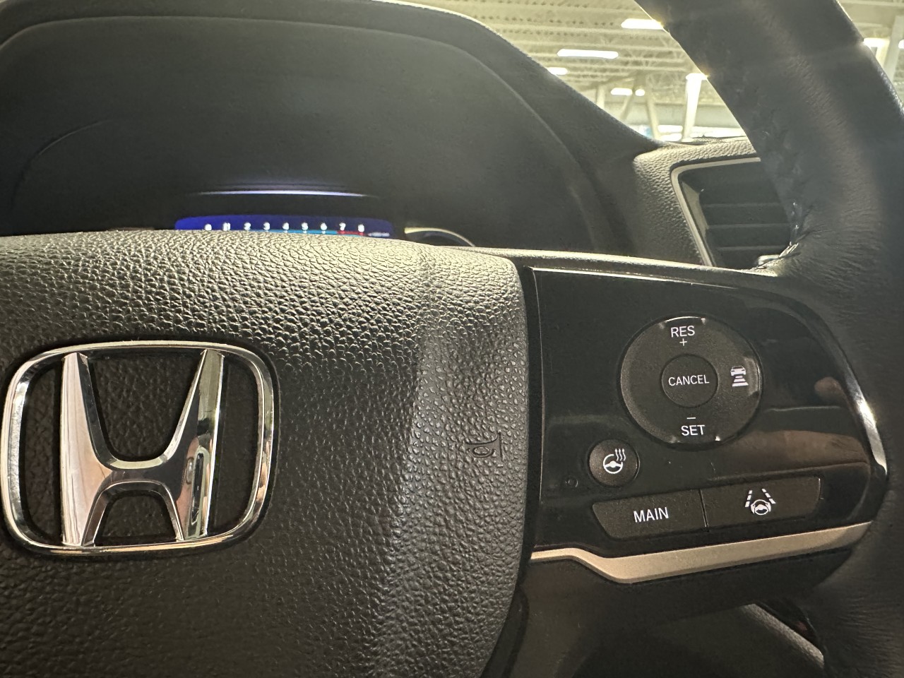 2022 Honda Pilot - Image 17