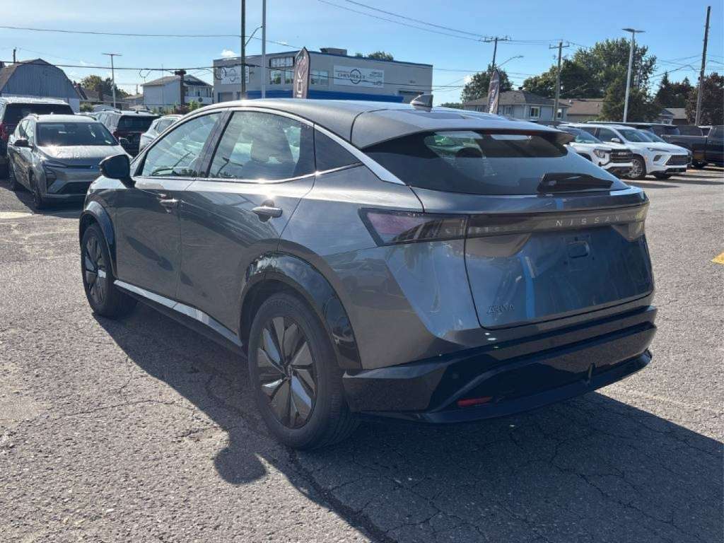2023 Nissan Ariya - Image 3