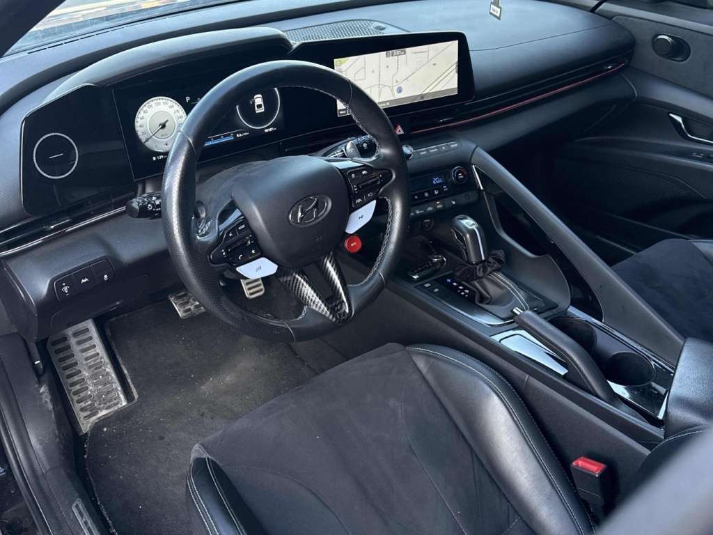 2023 Hyundai ELANTRA - Image 7