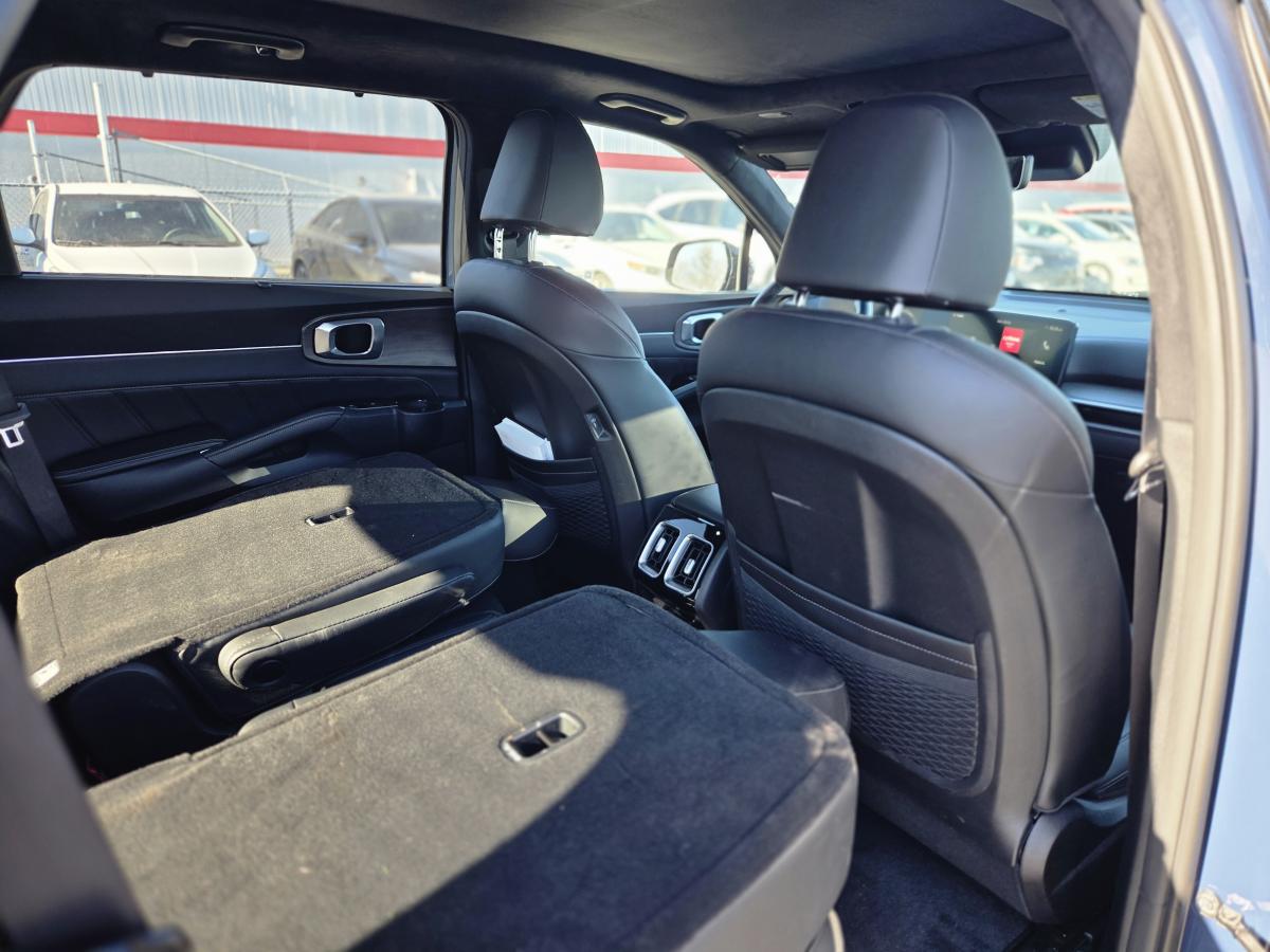 2024 Kia Sorento - Image 8