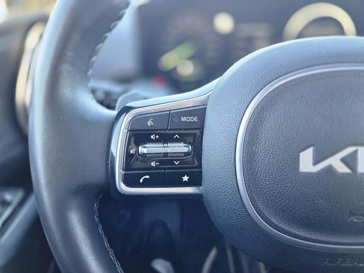 2024 Kia Sorento - Image 21