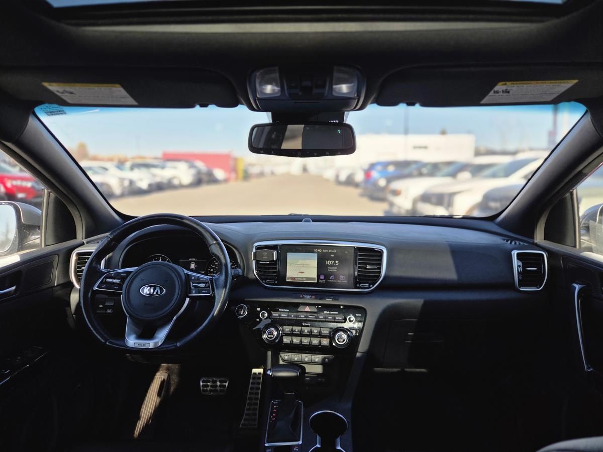 2022 Kia Sportage - Image 11