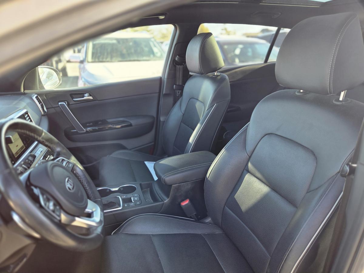 2022 Kia Sportage - Image 19