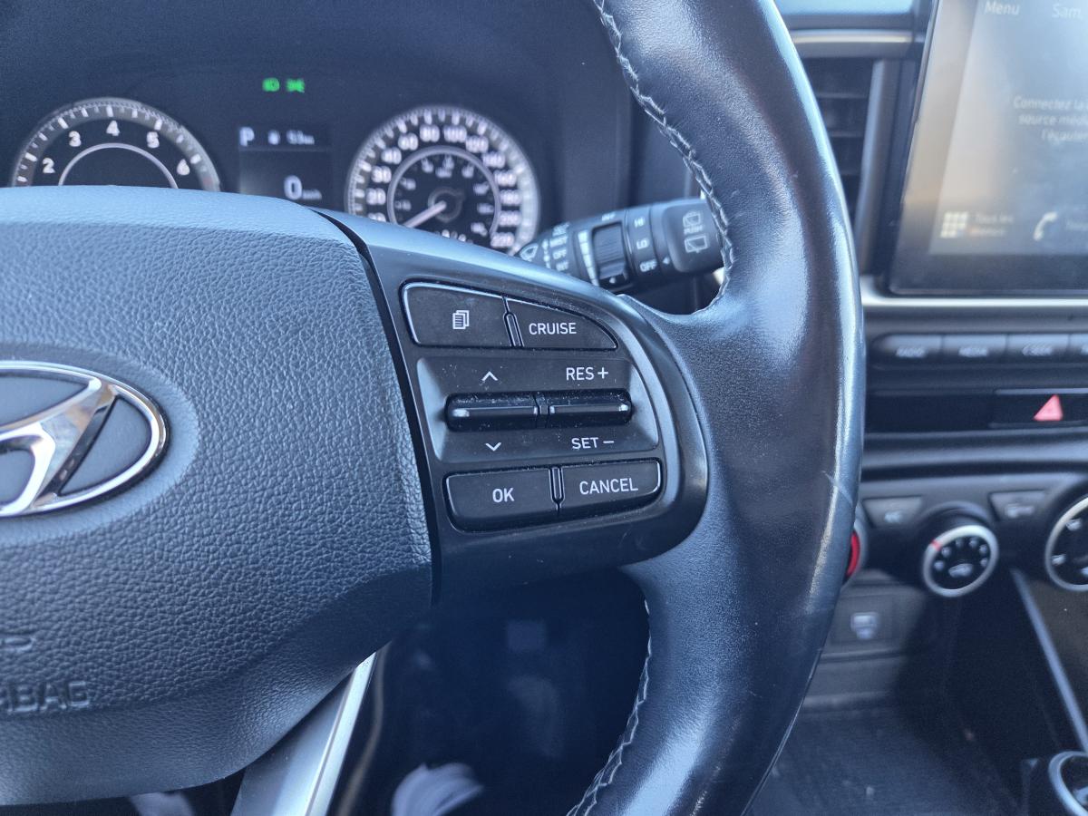 2021 Hyundai Venue - Image 15