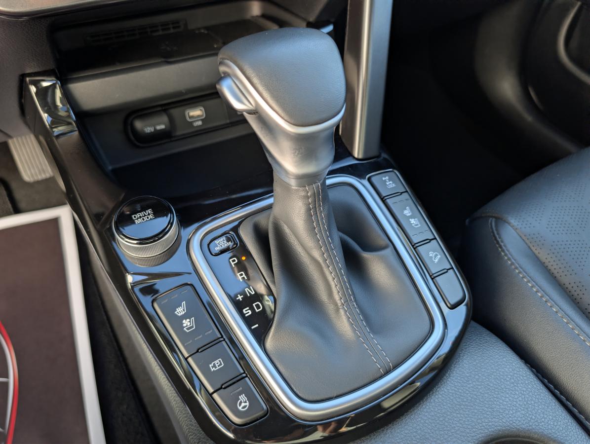 2025 Kia Seltos - Image 15