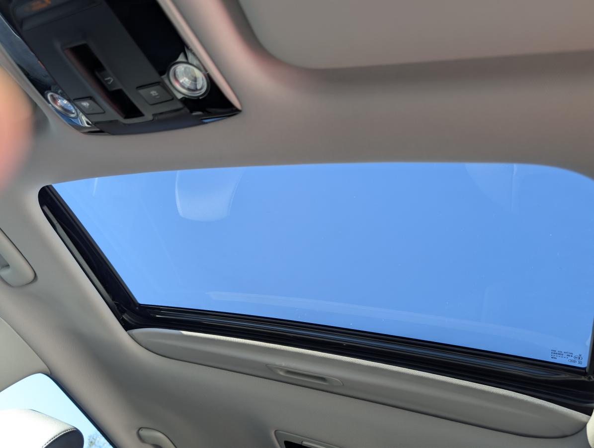 2025 Kia Seltos - Image 20