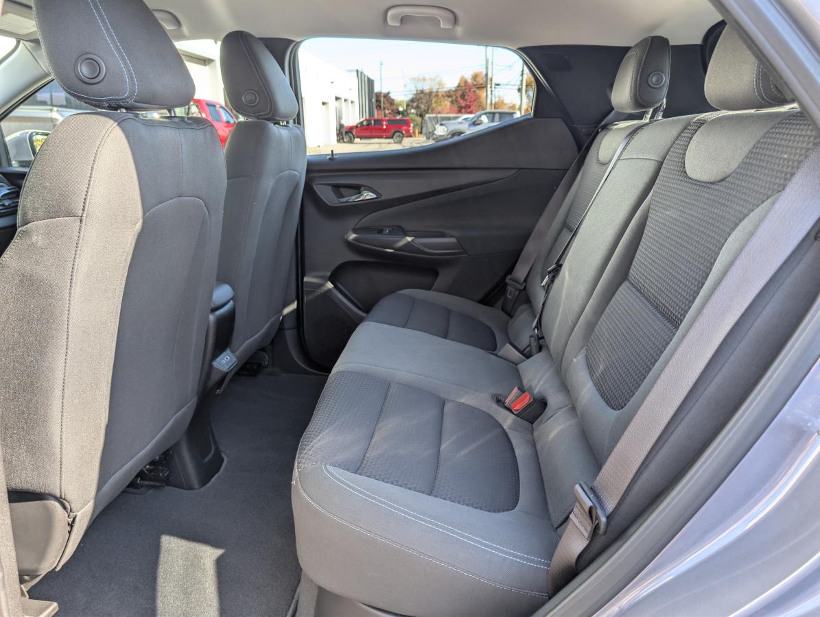 2023 Chevrolet Bolt EUV - Image 23