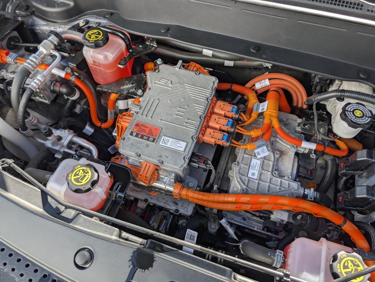 2023 Chevrolet Bolt EUV - Image 25