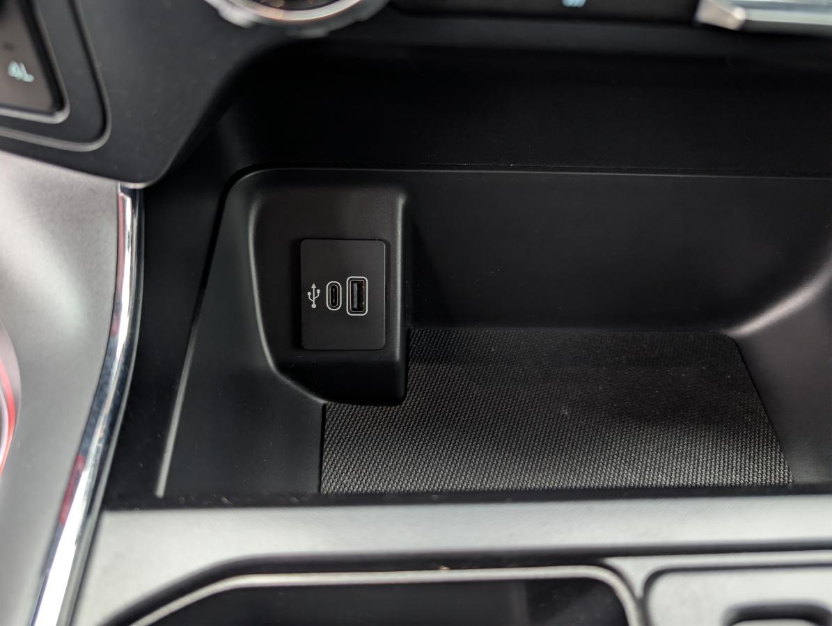 2025 Ford F-150 - Image 18