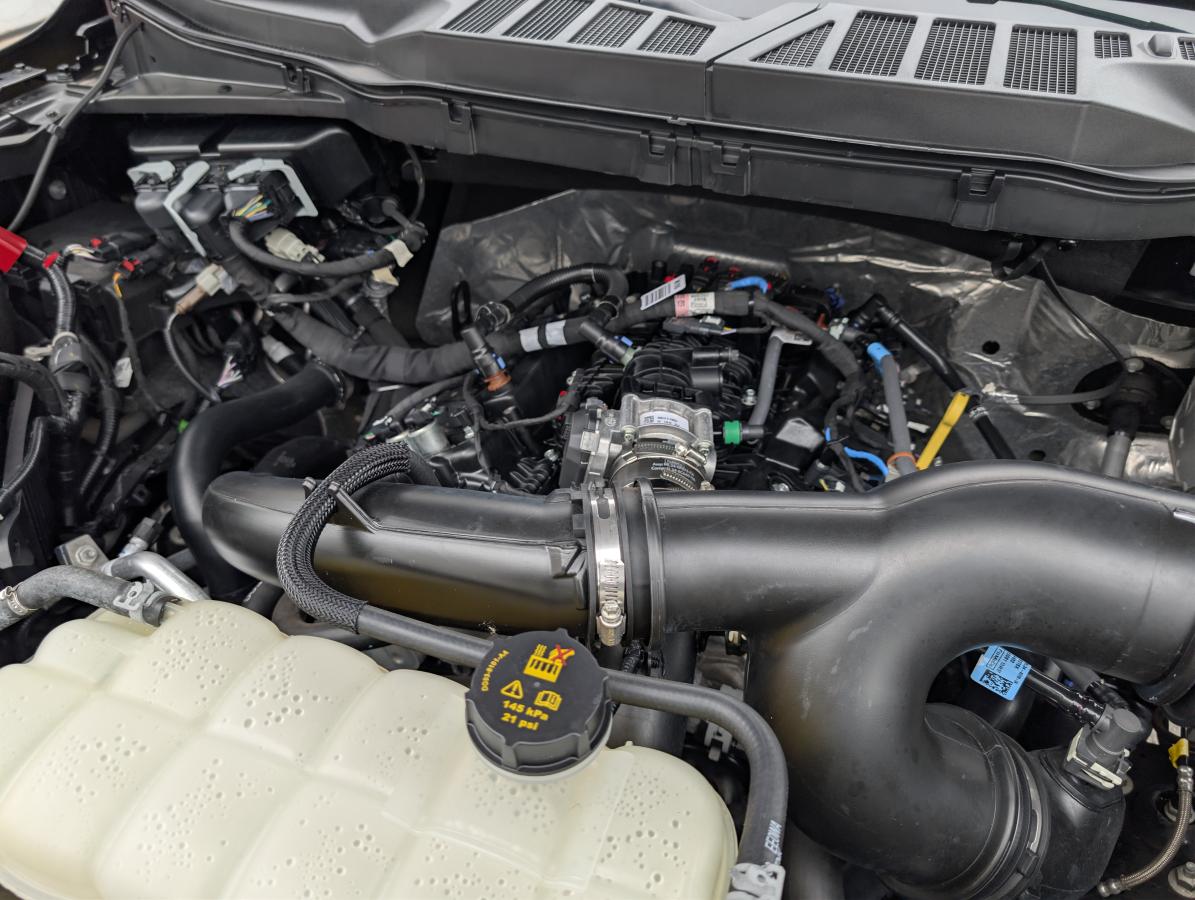 2025 Ford F-150 - Image 25