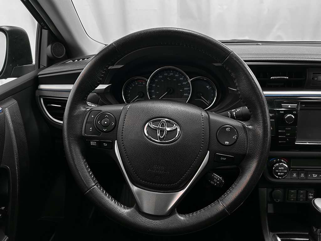 2014 Toyota Corolla - Image 11