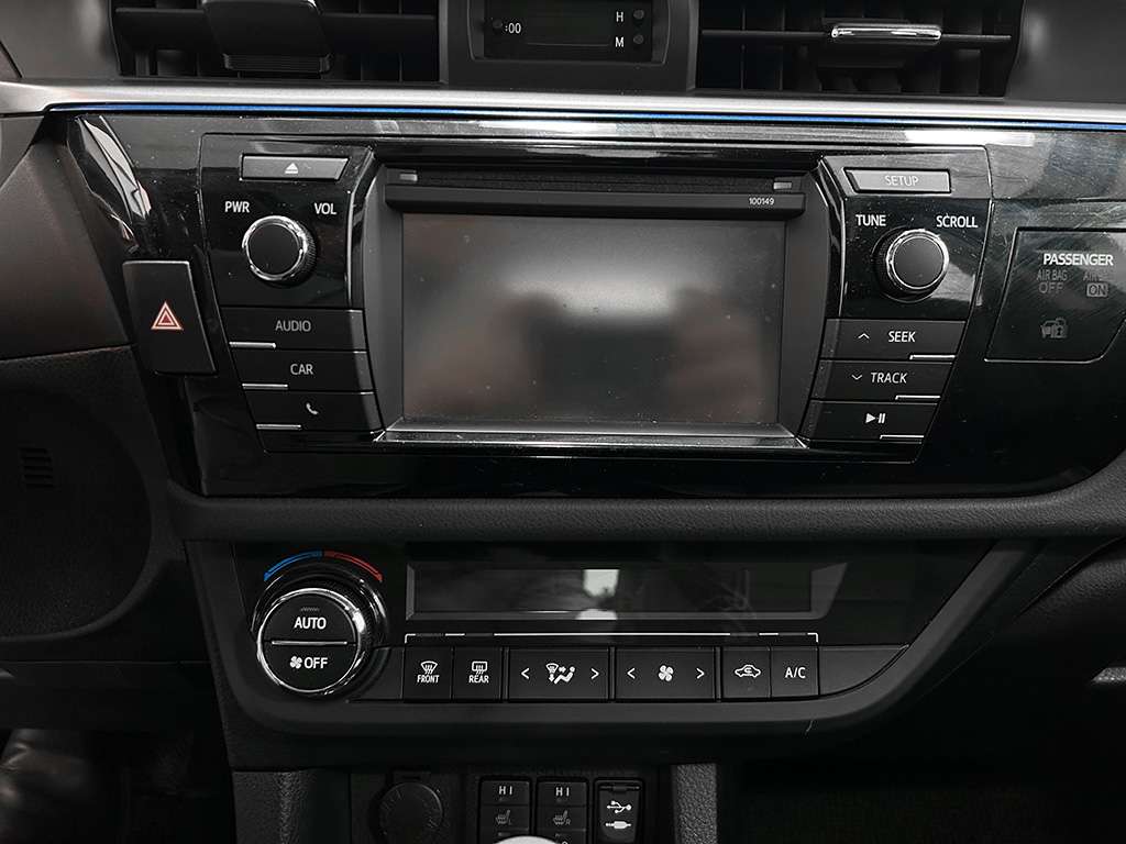 2014 Toyota Corolla - Image 14