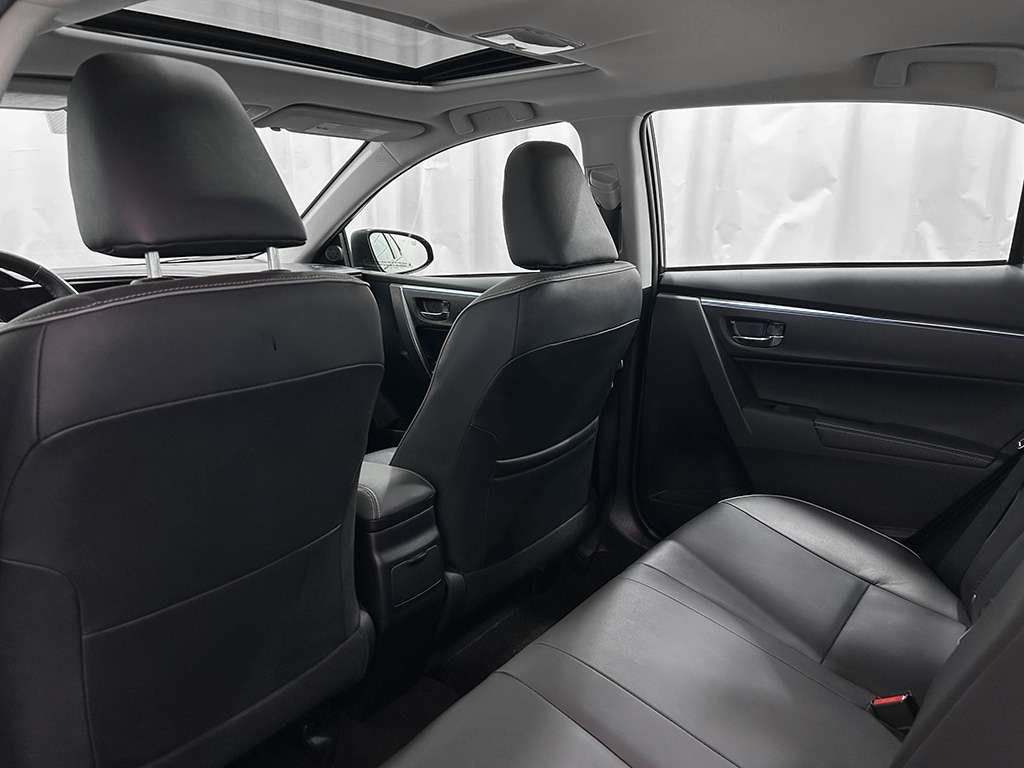 2014 Toyota Corolla - Image 16