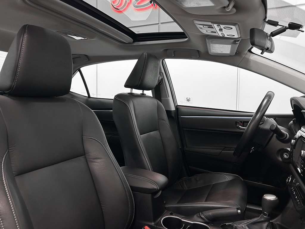 2014 Toyota Corolla - Image 20