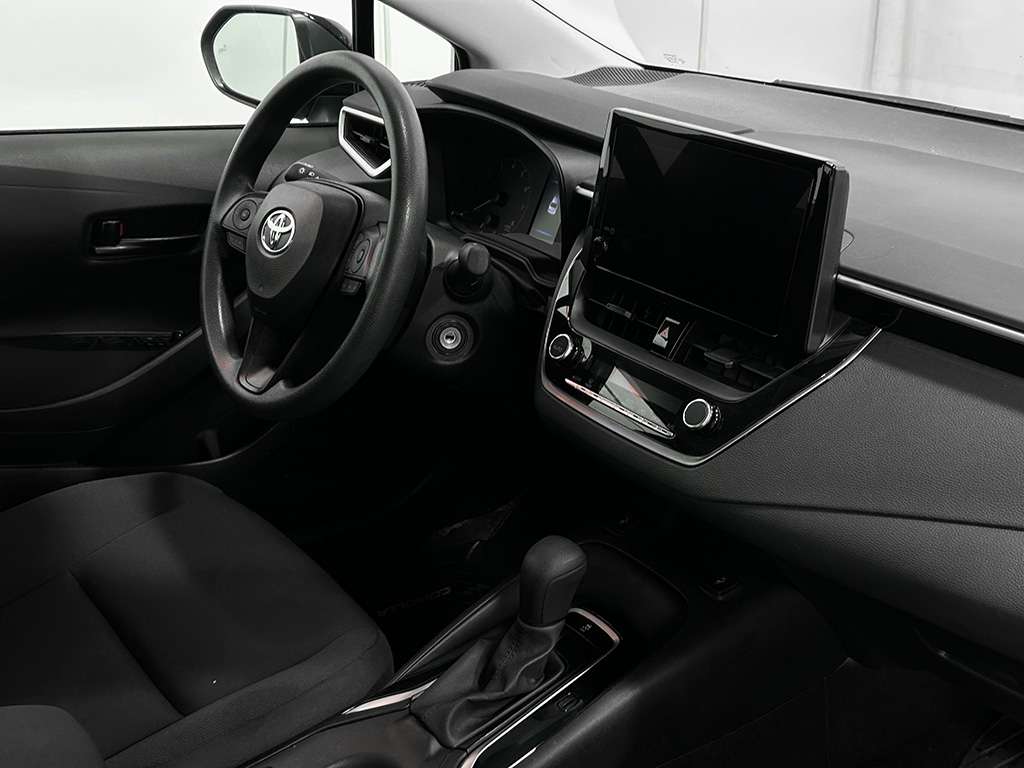 2024 Toyota Corolla - Image 17