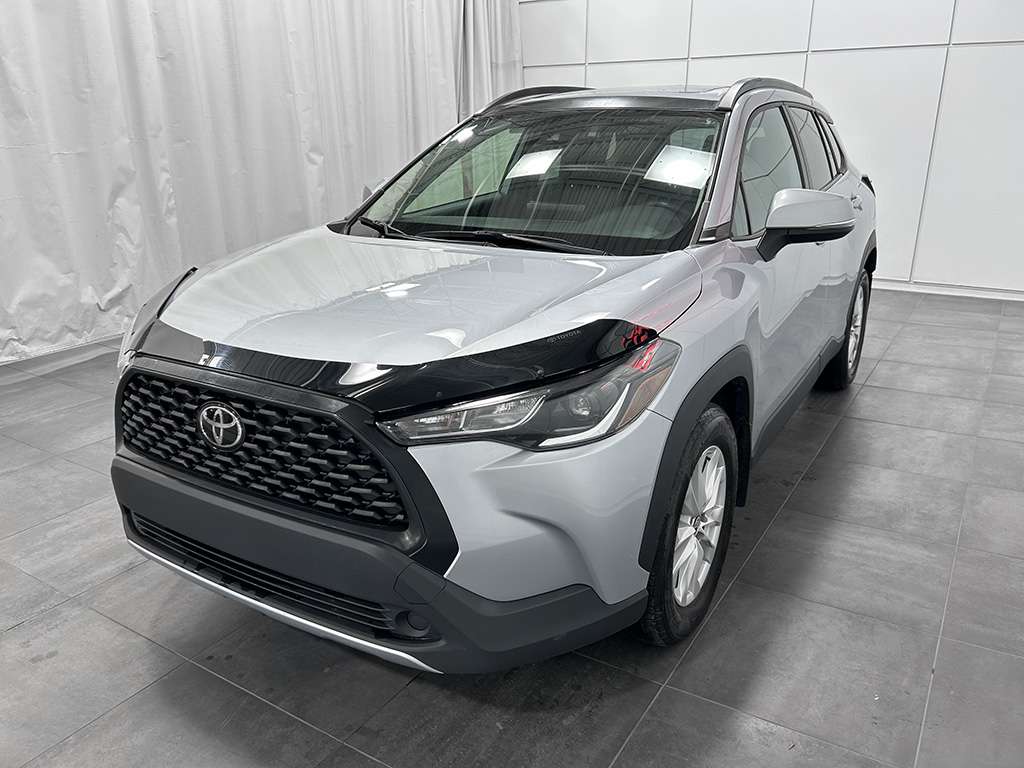 2022 Toyota Corolla Cross - Image 3