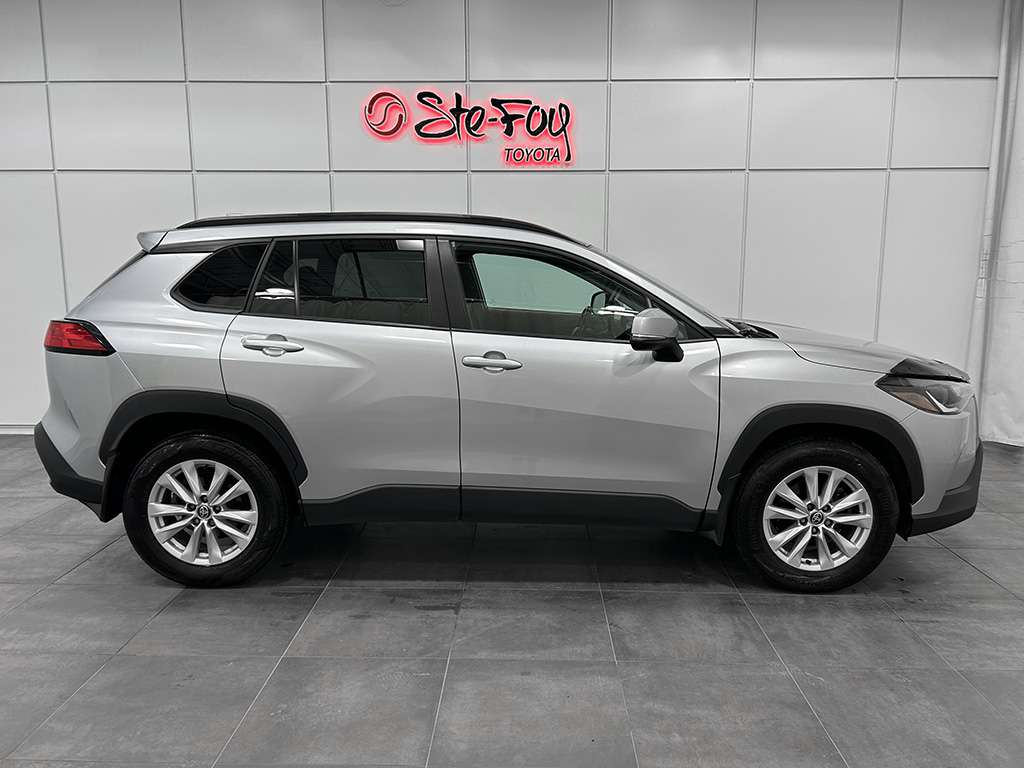 2022 Toyota Corolla Cross - Image 7