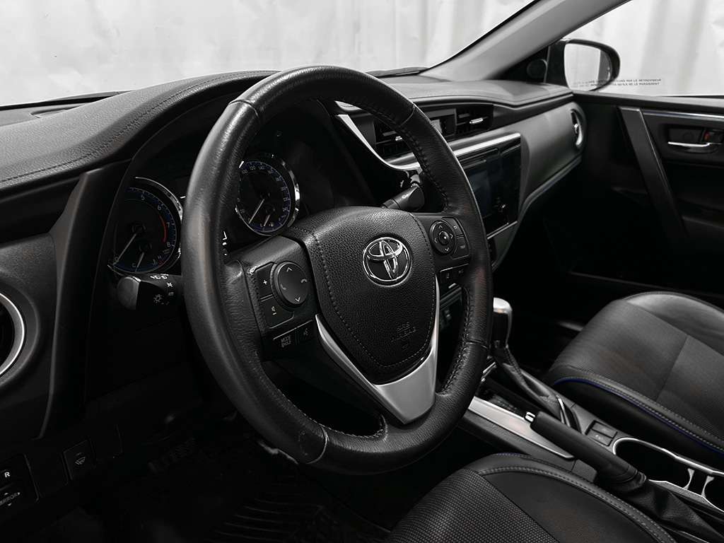 2018 Toyota Corolla - Image 8