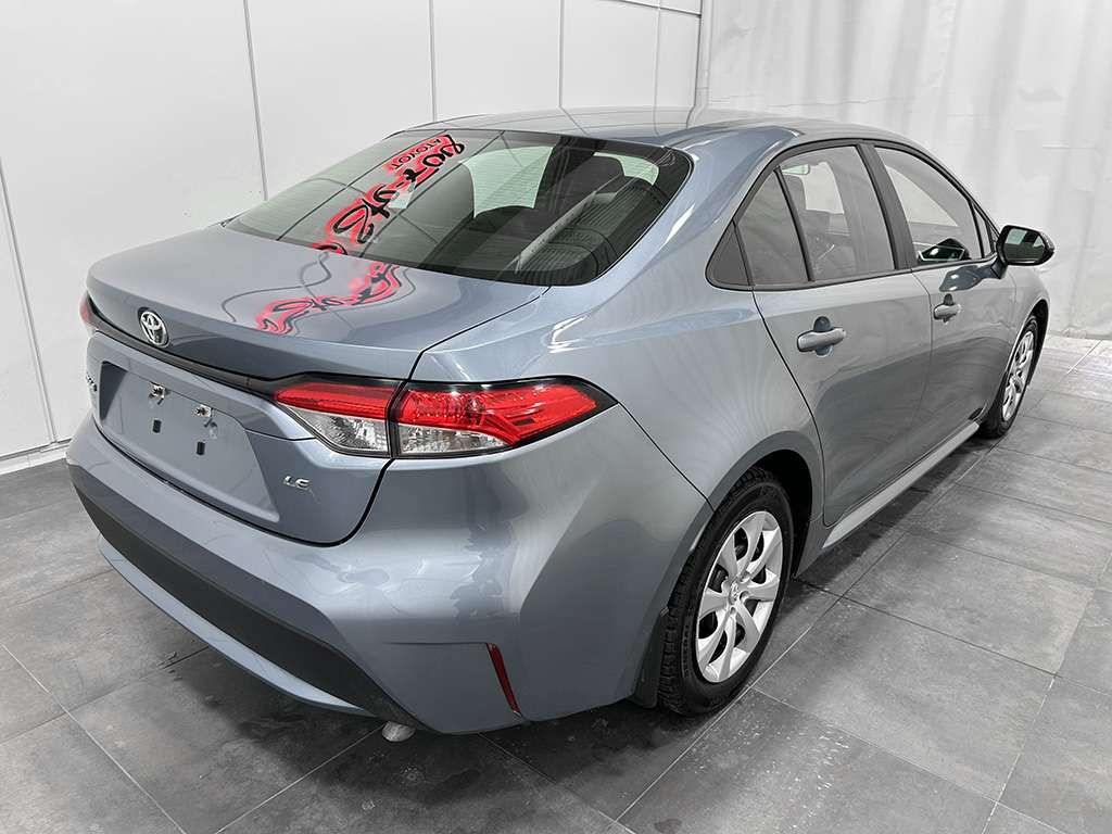 2022 Toyota Corolla - Image 6