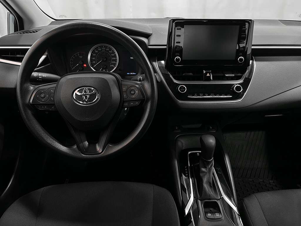 2022 Toyota Corolla - Image 17