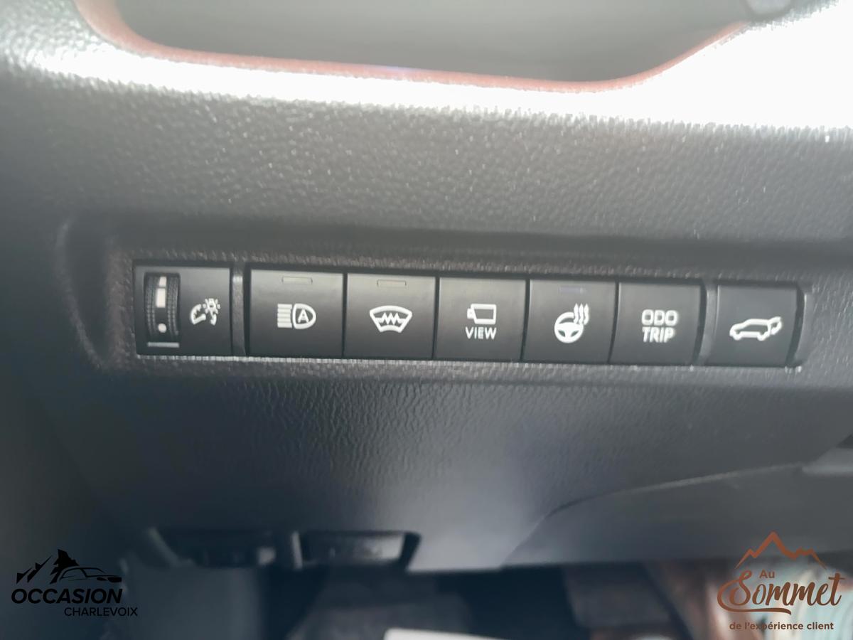 2023 Toyota RAV4 - Image 21